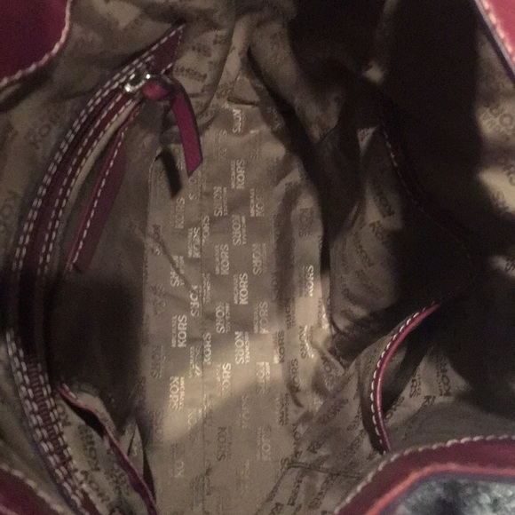 MICHAEL KORS Plum Hobo Leather Handbag & Cover Bag - Picture 5 of 6